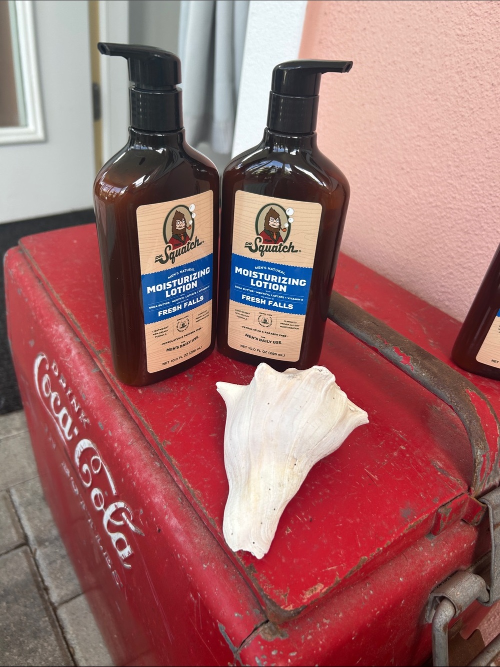 Dr.Squatch Men’s Moisturizing Lotion -  (Fresh Falls Scent)
